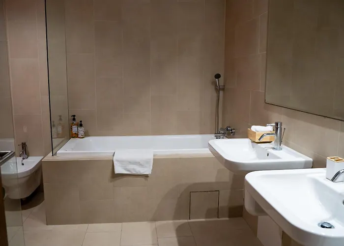 Beachfront Designer Apt, 100 Sqm, 2-bath, Huge Terrace On The Sea Shore Apartman