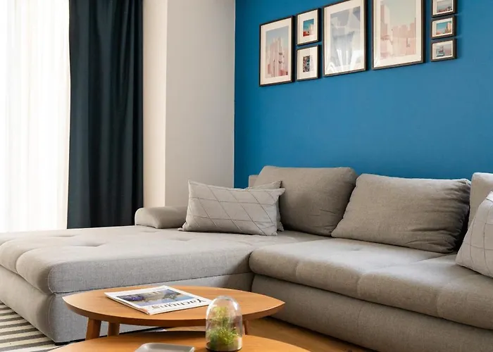 Beachfront Designer Apt, 100 Sqm, 2-bath, Huge Terrace On The Sea Shore Apartman *